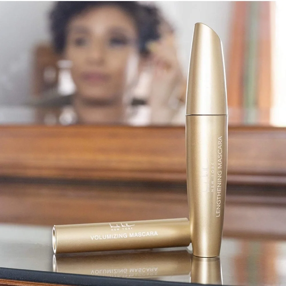 Nicole Miller New York Volumizing and Lengthening Mascara Duo Set.
